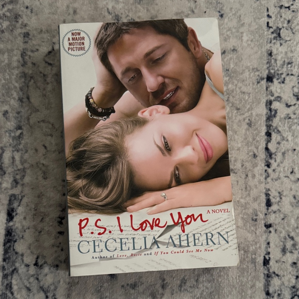 P.S. I Love You by Cecelia Ahern - Novel